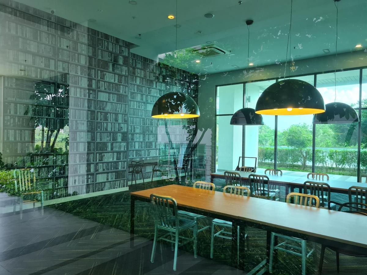 Sweet Homes At Cybersquare Cyberjaya Exterior photo
